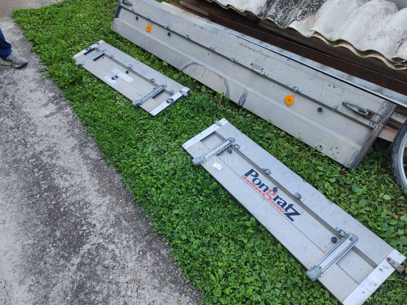 stranice za auto prikolicu