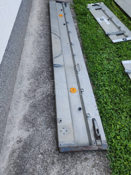 stranice za auto prikolicu