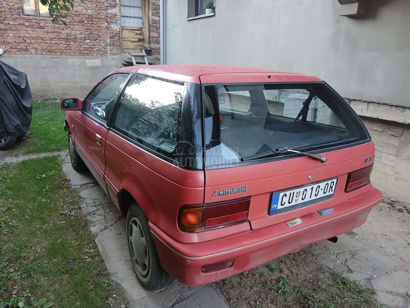 Mitsubishi Colt 