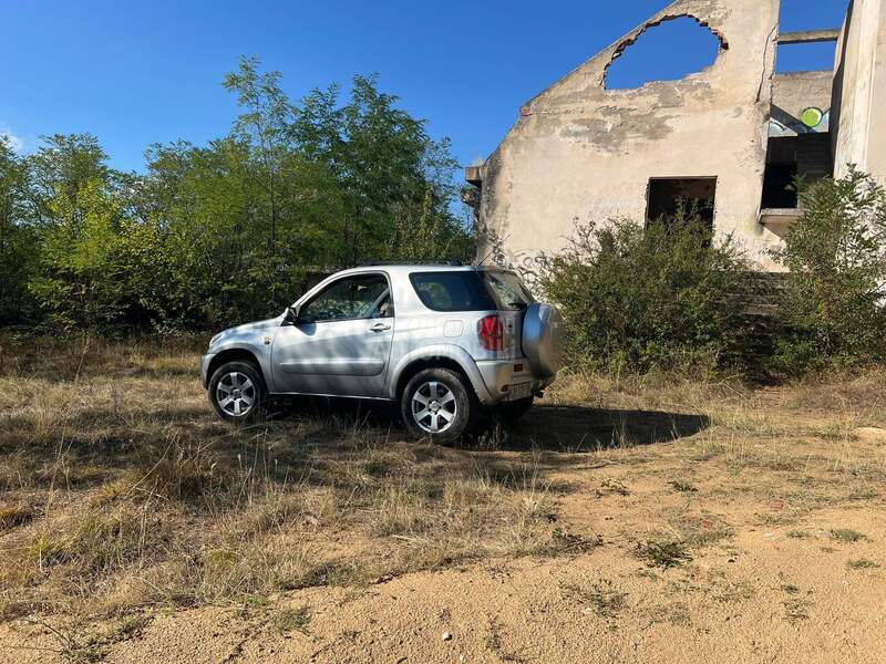 Toyota RAV 4 rav4
