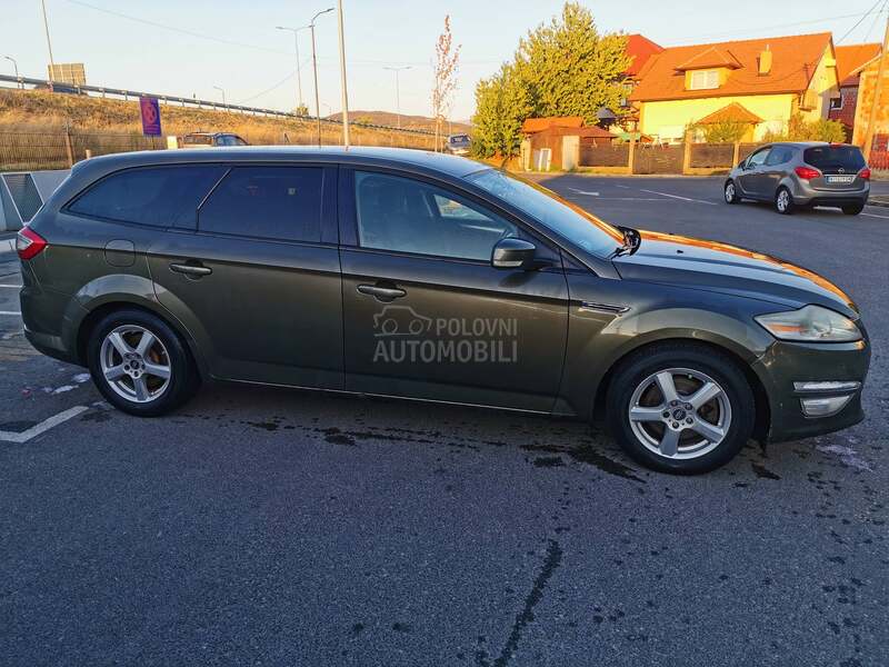 Ford Mondeo 