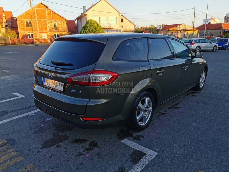 Ford Mondeo 