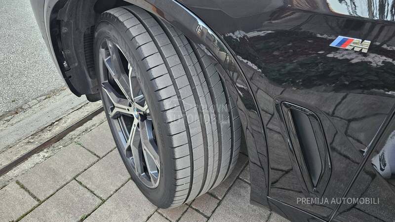 BMW X5 3.0d Xdrive M paket