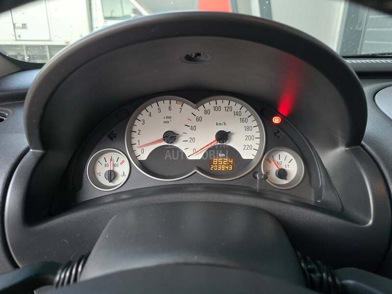 Opel Corsa C 1.8 GSI