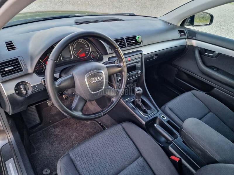 Audi A4 1.6
