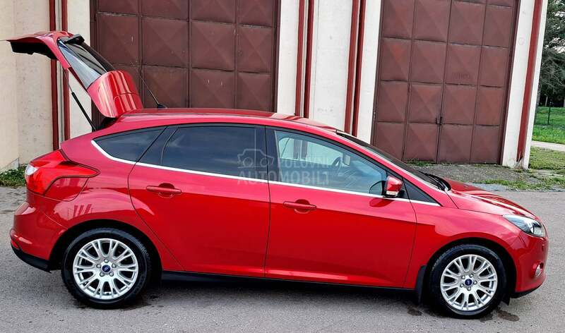 Ford Focus TITANIUM FUL