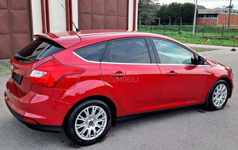 Ford Focus TITANIUM FUL