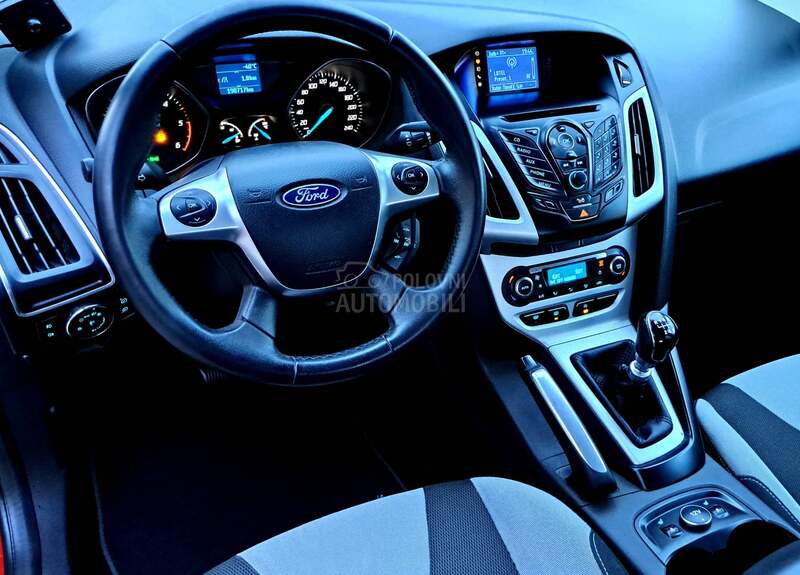 Ford Focus TITANIUM FUL