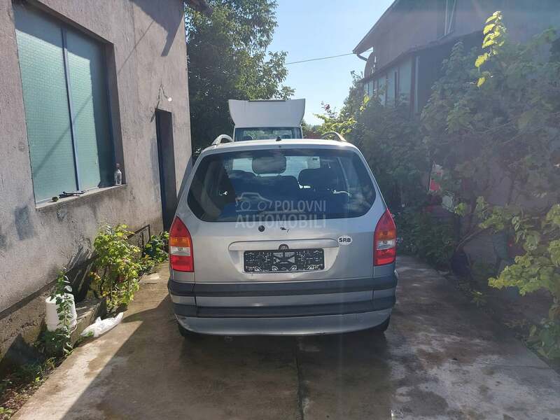Opel Zafira 2.0 DTi