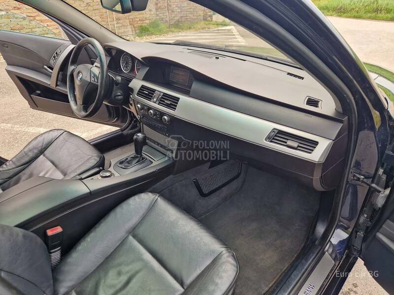 BMW 525 A U T O M A T