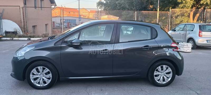Peugeot 208 1.4eHdi