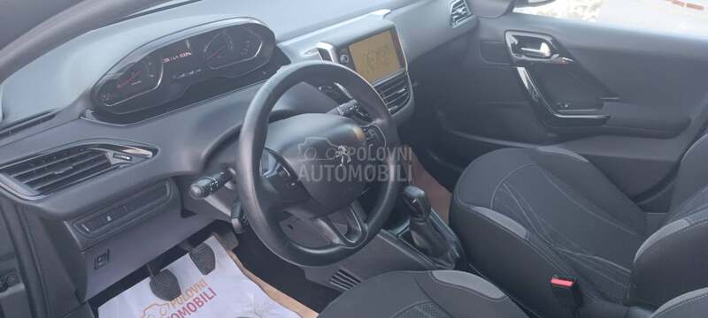 Peugeot 208 1.4eHdi