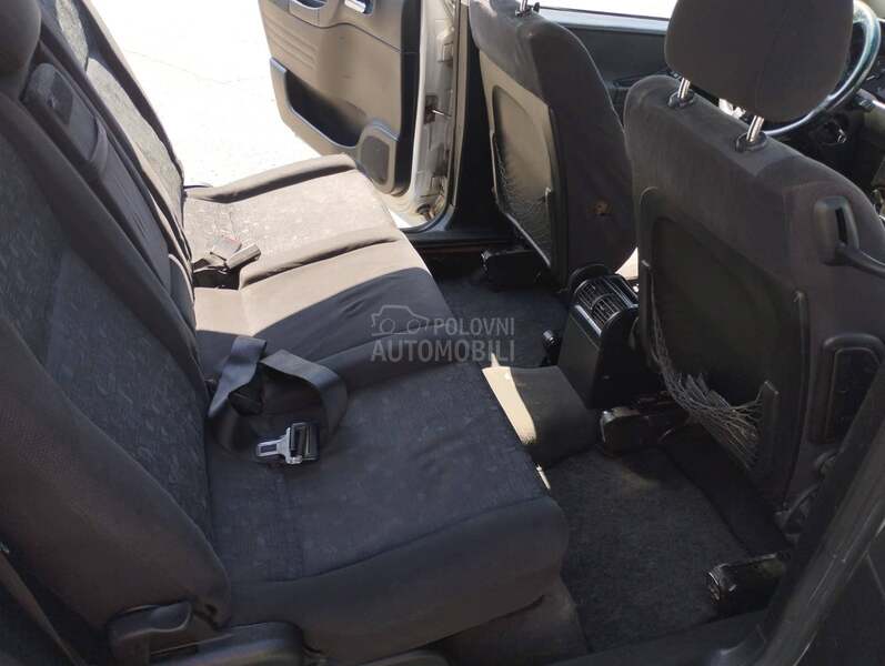 Opel Zafira 2.0 TDI