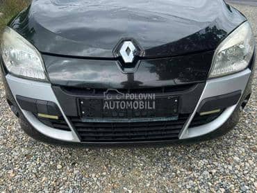 Branik prednji crni NV676 za Renault Megane od 2008. do 2016. god.