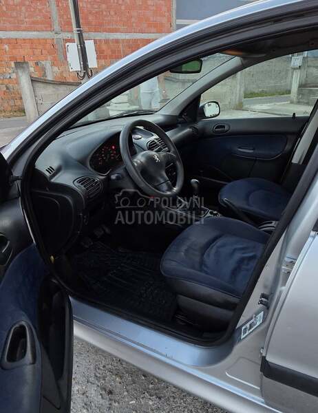 Peugeot 206 c.i.t.a.j.o.p.i.s
