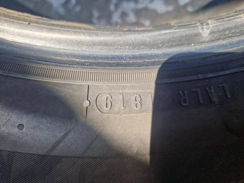 Nexen 225/60 R17 Zimska