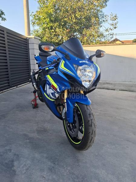 Suzuki GSXR 750