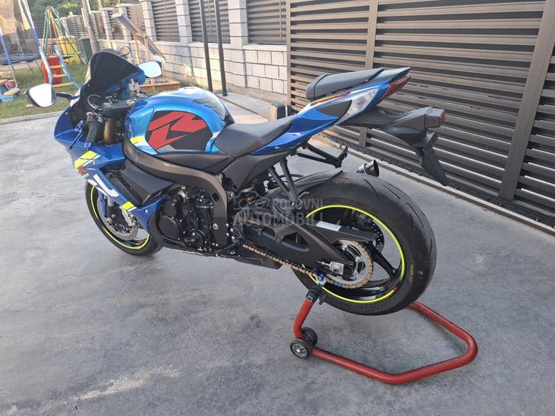 Suzuki GSXR 750