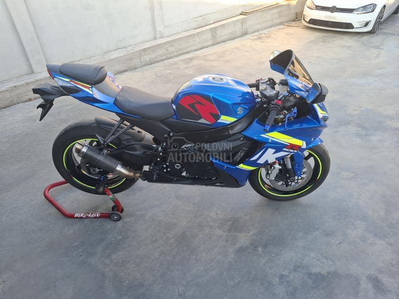 Suzuki GSXR 750