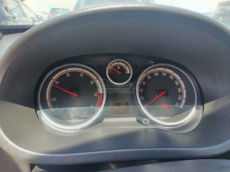 Opel Corsa D 