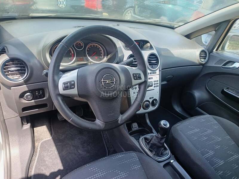 Opel Corsa D 