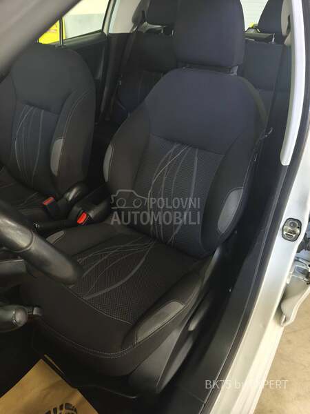 Peugeot 208 1.4hdi Bez ZAMAJCA