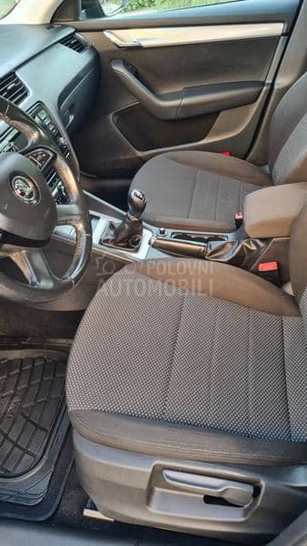 Škoda Octavia 1.6TDI  GREENLINE