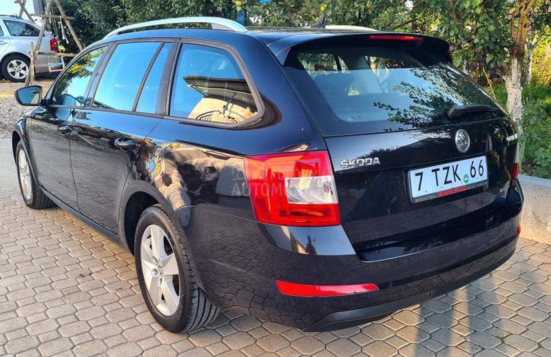 Škoda Octavia 1.6TDI  GREENLINE