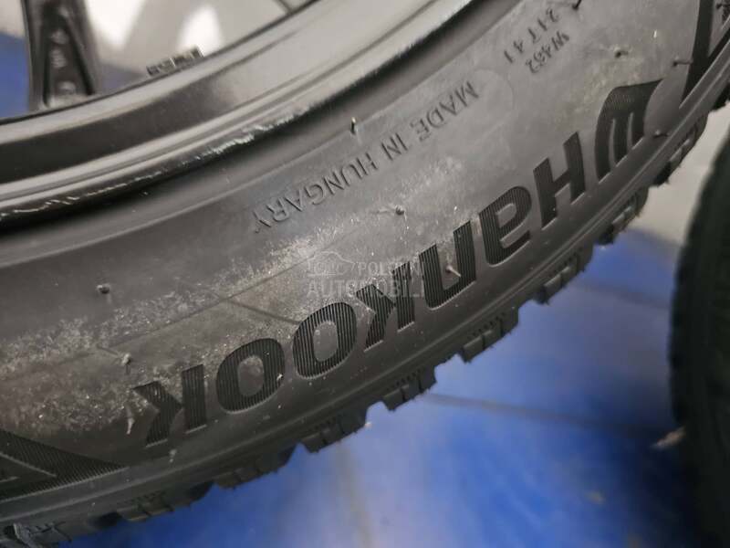 Hankook 195/55 R16 Zimska