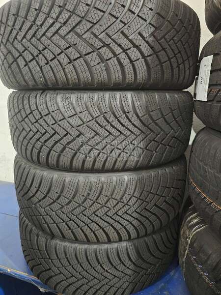 Hankook 205/45 R17 Zimska