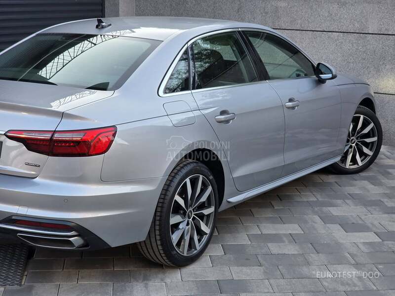 Audi A4 quattro/virtual