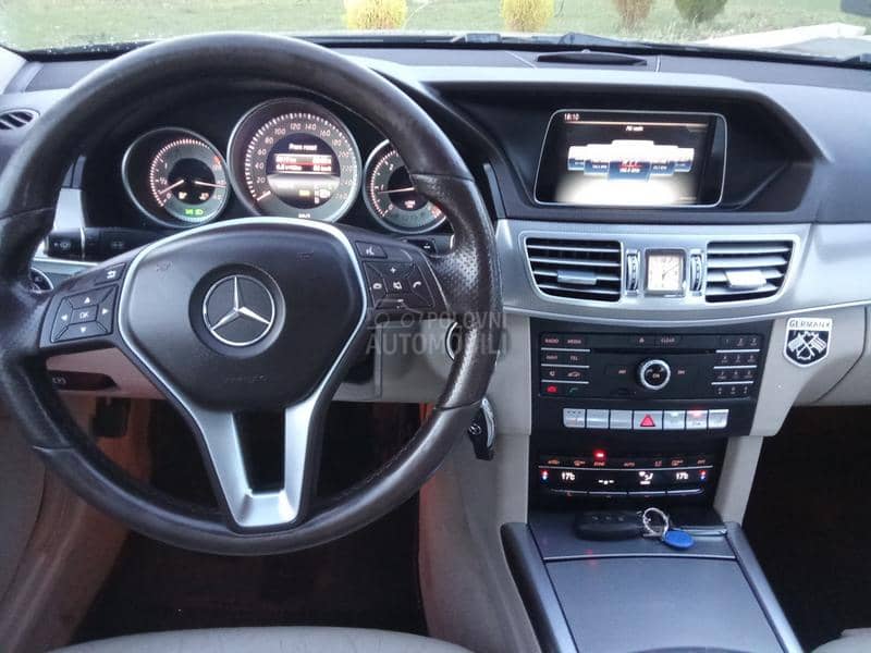Mercedes Benz E 200 snizeno