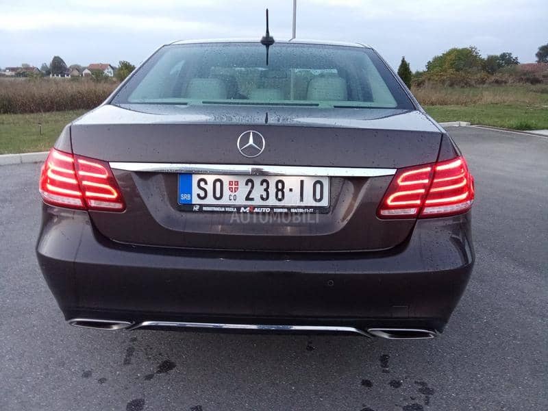 Mercedes Benz E 200 snizeno