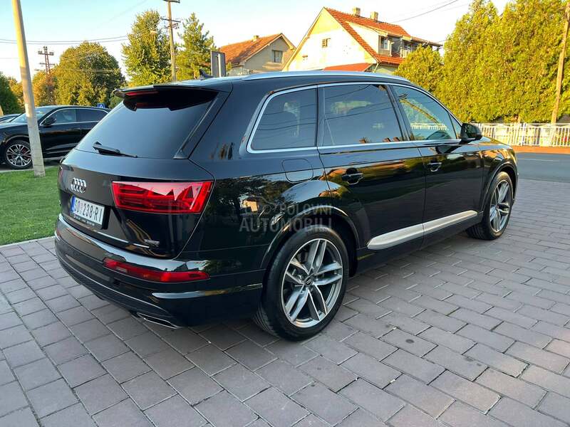 Audi Q7 3.0 TDI 3x S LINE