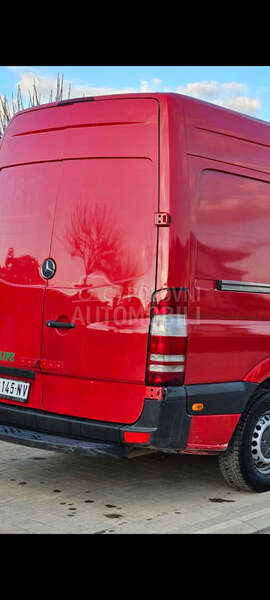 Mercedes Benz Sprinter 