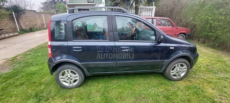 Fiat Panda Climbing