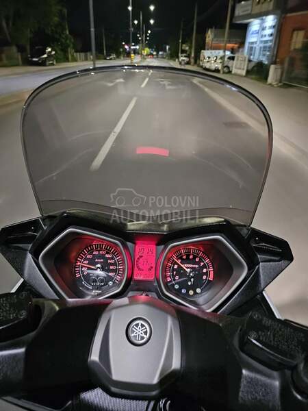Yamaha X Max 400