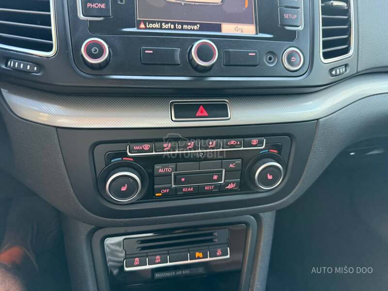 Volkswagen Sharan 2,0TDI DSG