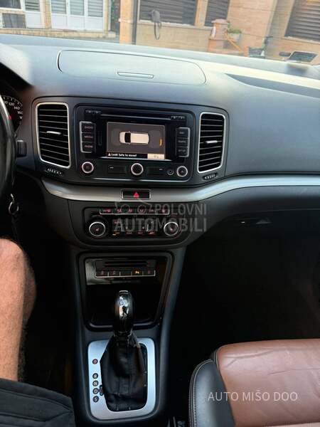 Volkswagen Sharan 2,0TDI DSG