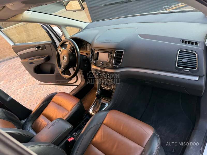 Volkswagen Sharan 2,0TDI DSG