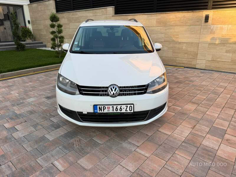 Volkswagen Sharan 2,0TDI DSG
