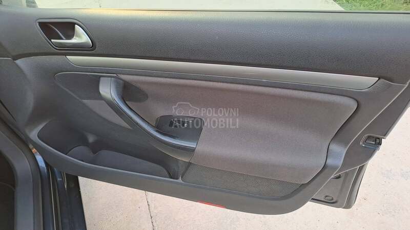 Volkswagen Golf 5 1,9 tdi n o v