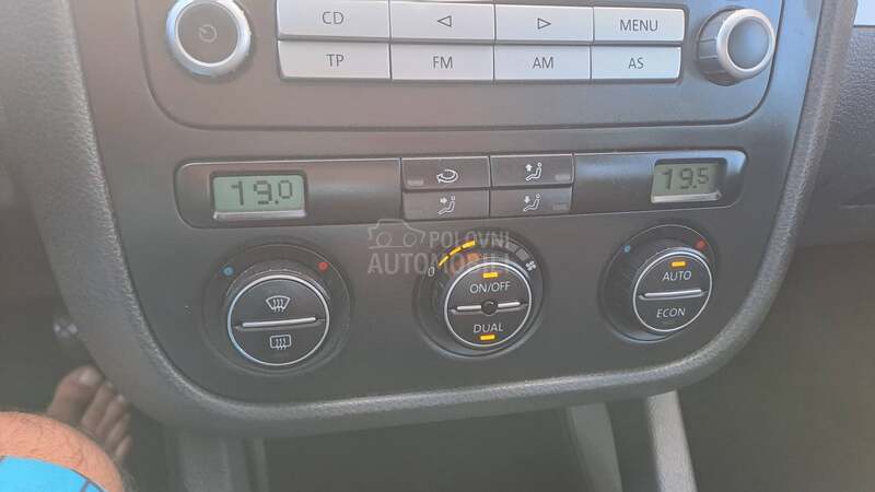 Volkswagen Golf 5 1,9 tdi n o v