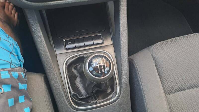 Volkswagen Golf 5 1,9 tdi n o v