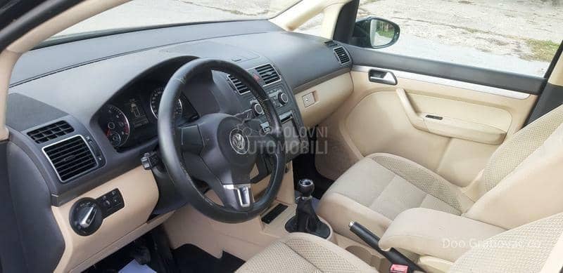 Volkswagen Touran 1.4 cng Volkswagen Touran 1.4 cng