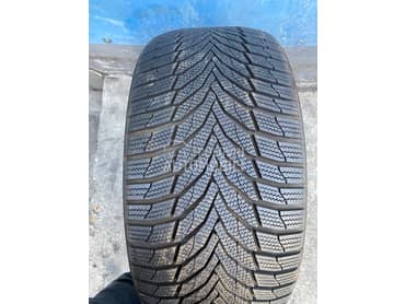 Nexen 245/35 R19 Zimska