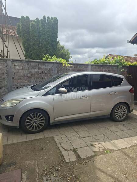 Ford C-Max 2013. god. -  kompletan auto u delovima