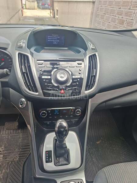 Ford C-Max 2013. god. -  kompletan auto u delovima