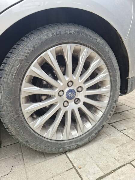 Ford C-Max 2013. god. -  kompletan auto u delovima