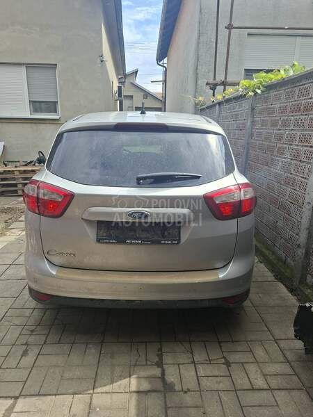 Ford C-Max 2013. god. -  kompletan auto u delovima